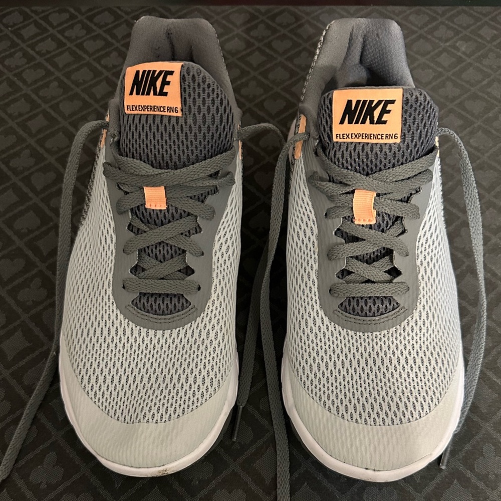 Nike Brand Size 10 women’s sneakers